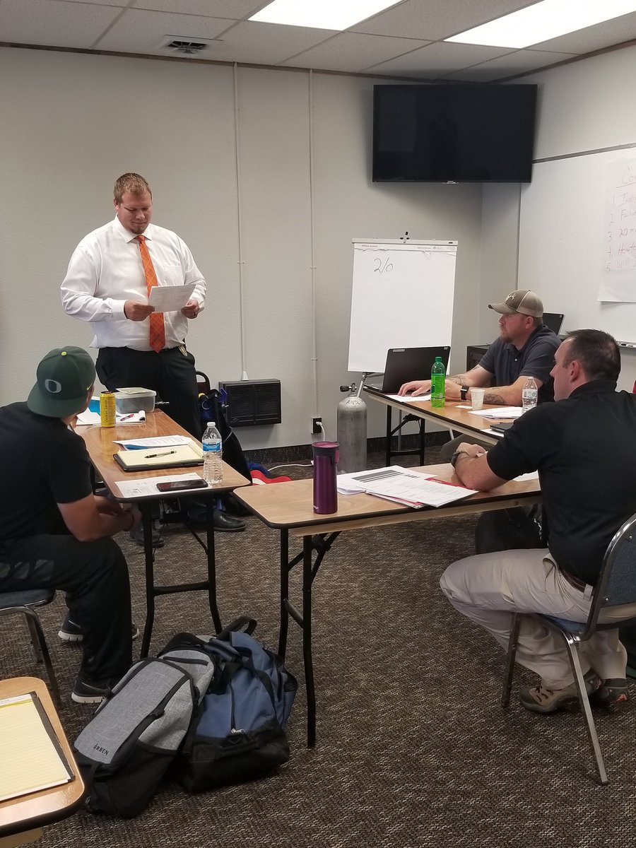 Officer Campbell, future instructor <a href="/TwinFallsPD/">Twin Falls Police</a> teaching us how to scuba dive.