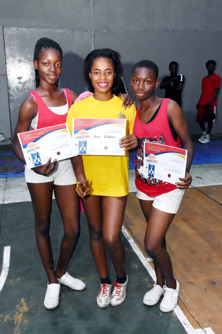 Lagoscheernig's tweet image. Summer camp cheer clinic was great. Athletes picking up their certificates of participation. #supportcheer #cheer #cheerleading #team #lagoscheernigeria #happy