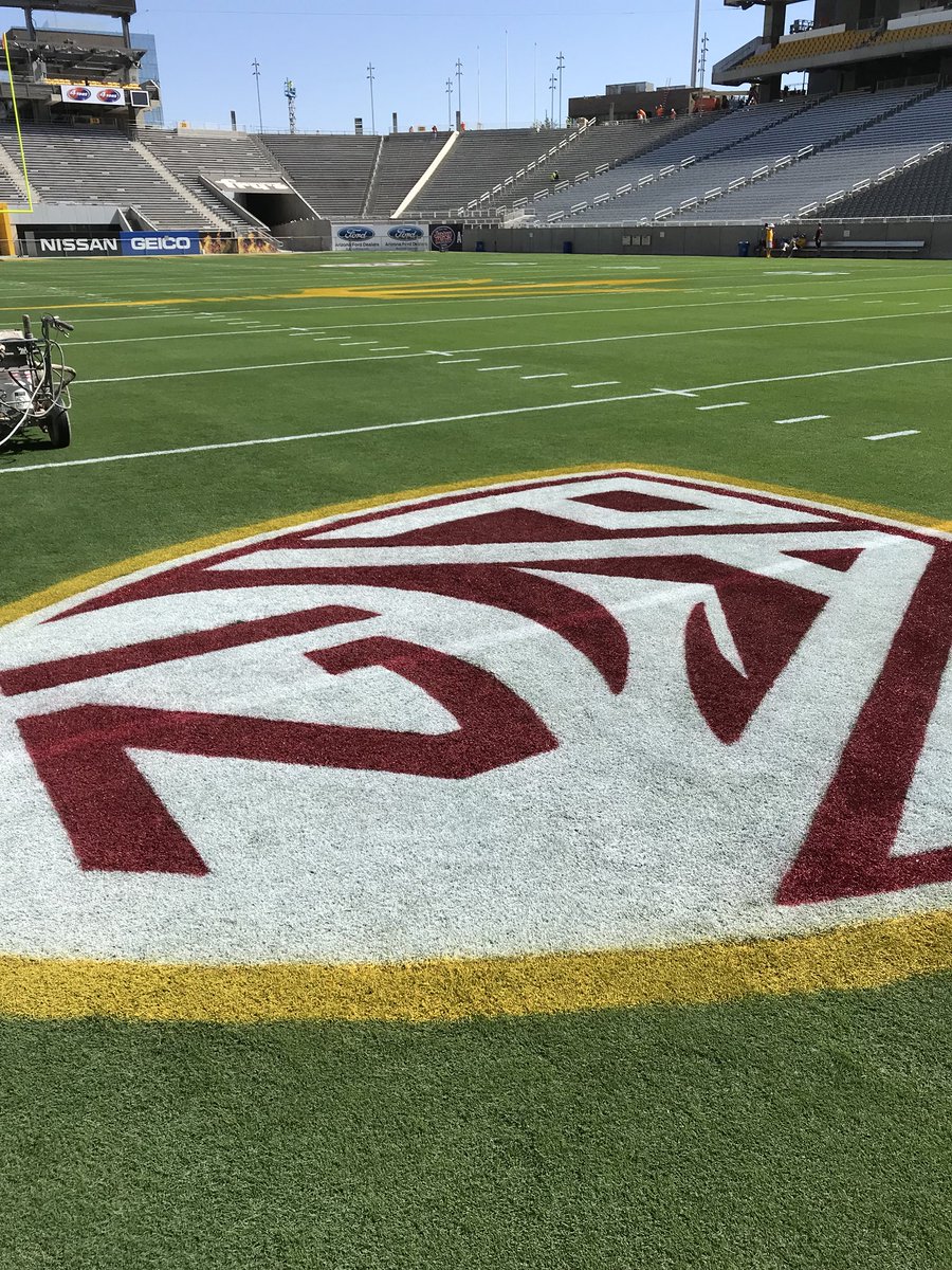 bermuda419s's tweet image. No opening day jitters for the ground crew😊