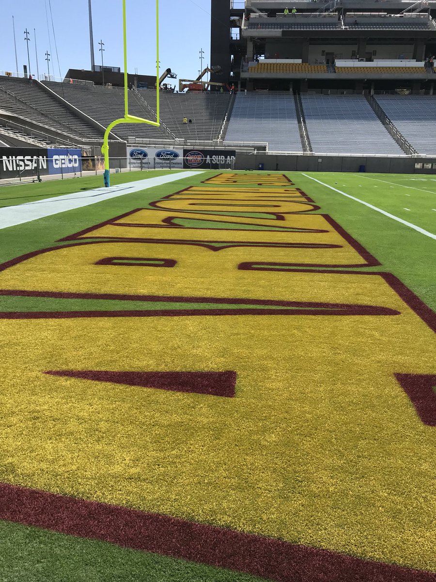 bermuda419s's tweet image. No opening day jitters for the ground crew😊