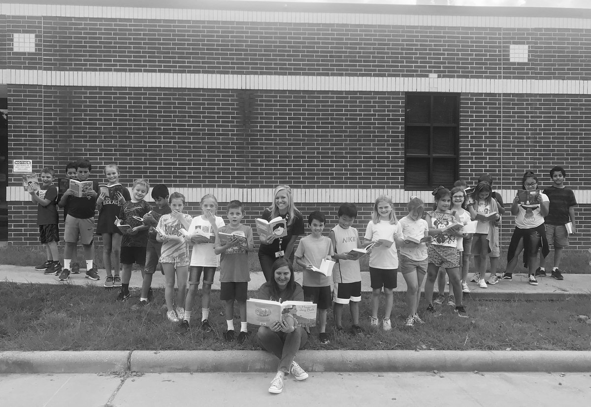 CassieCJohnson's tweet image. I ❤️ my 4th graders and Co-Teacher!  @buckalewbears #20YearsStrong #ThePowerOfInclusion