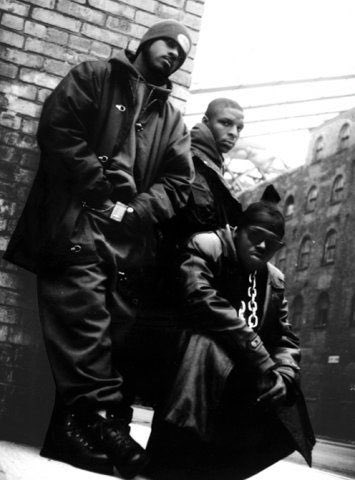 allinhiphop's tweet photo. HARM ME WITH HARMONY https://t.co/ARxZgu7ynk