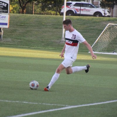 logans_10's tweet photo. #NewProfilePic https://t.co/nakcW81FZk