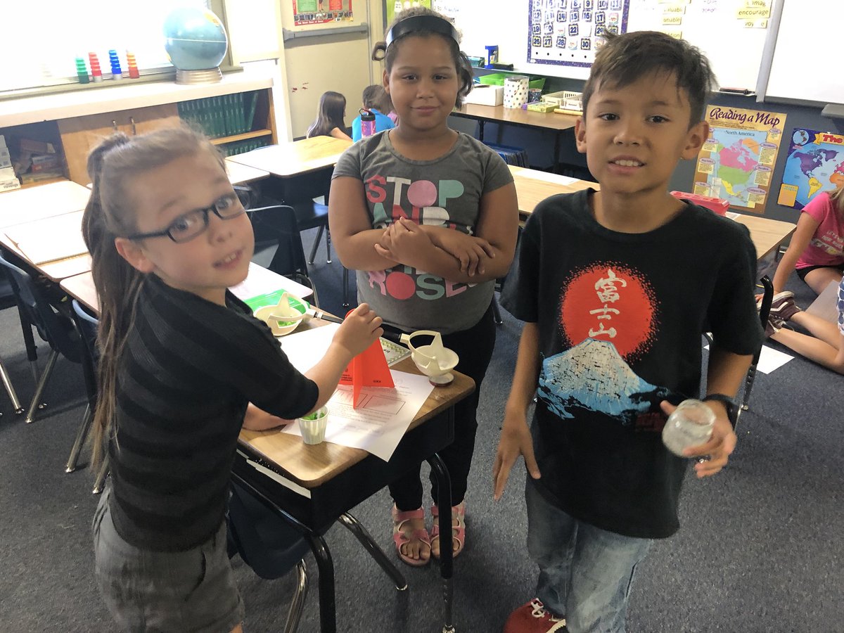 marymearns's tweet photo. Sugar cube weathering challenge!! #fourthgraderocks #bsdpride @KoelschSchool https://t.co/Pwlq4sDAyZ