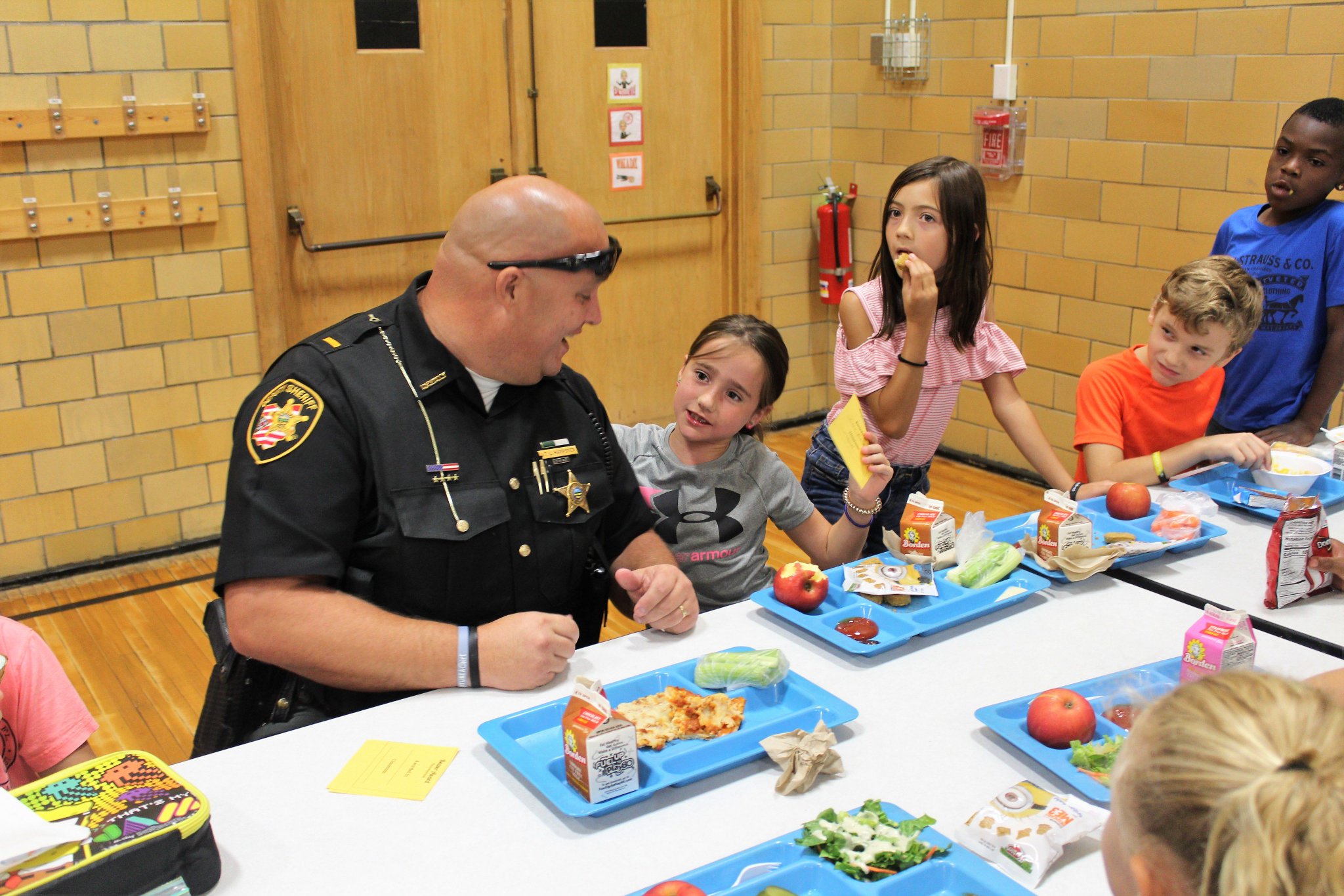 Riverside Schools on Twitter "Thanks to Lt. Larry Harpster and several lakeohsheriff deputies