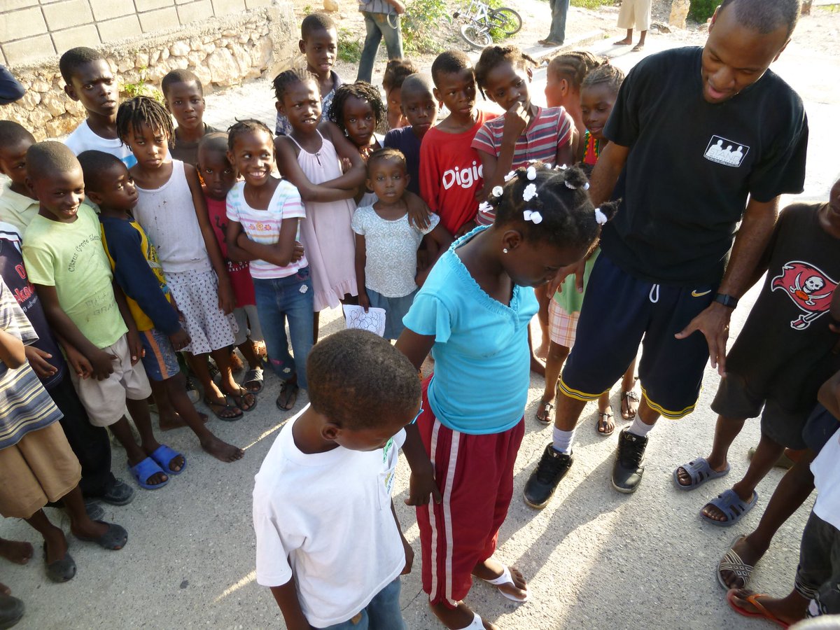 BStoneCounsel's tweet photo. In 2010, a team and I went to #Haiti to assist those who suffered from the tragic earthquake. We worked with a Baptist Mission to provide crisis and grief counseling to those living in #Delma75. We saw a lot but also learned a great deal as well. #fbf #haitiearthquake #therapy https://t.co/4HaETxDrNI