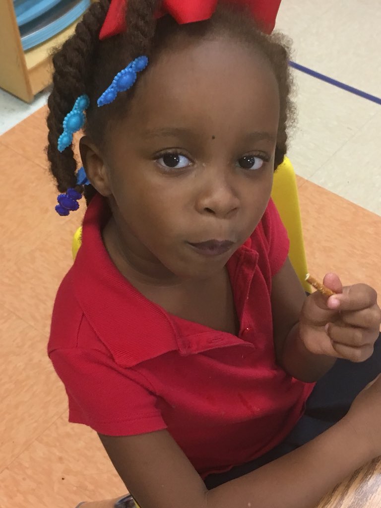 MissJanDISD's tweet photo. Finishing our 5 senses with a taste test. Can you guess what we’re tasting? @JackLoweSrES #kinder #schooliscool https://t.co/7pIDYg80lh