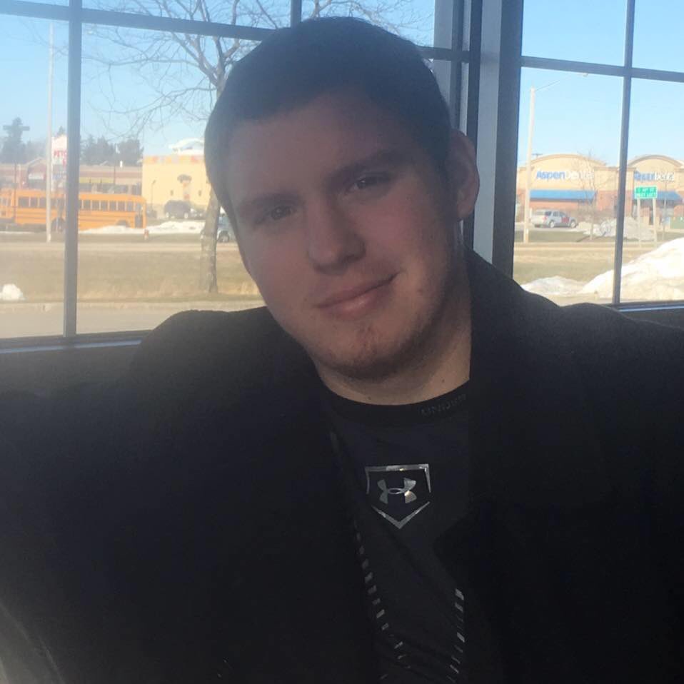 SIUCDeltaChi's tweet photo. Everyone help us wish our boy Paul Wood a happy 21st birthday! https://t.co/59qETKi3nr