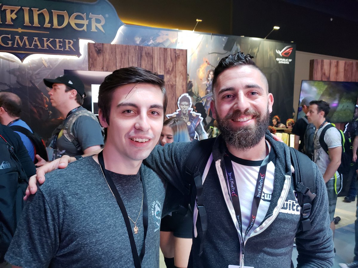 TheeBeardedBard's tweet image. Came all the way to #paxwest2018 to get a picture with the @shroud mission accomplished.