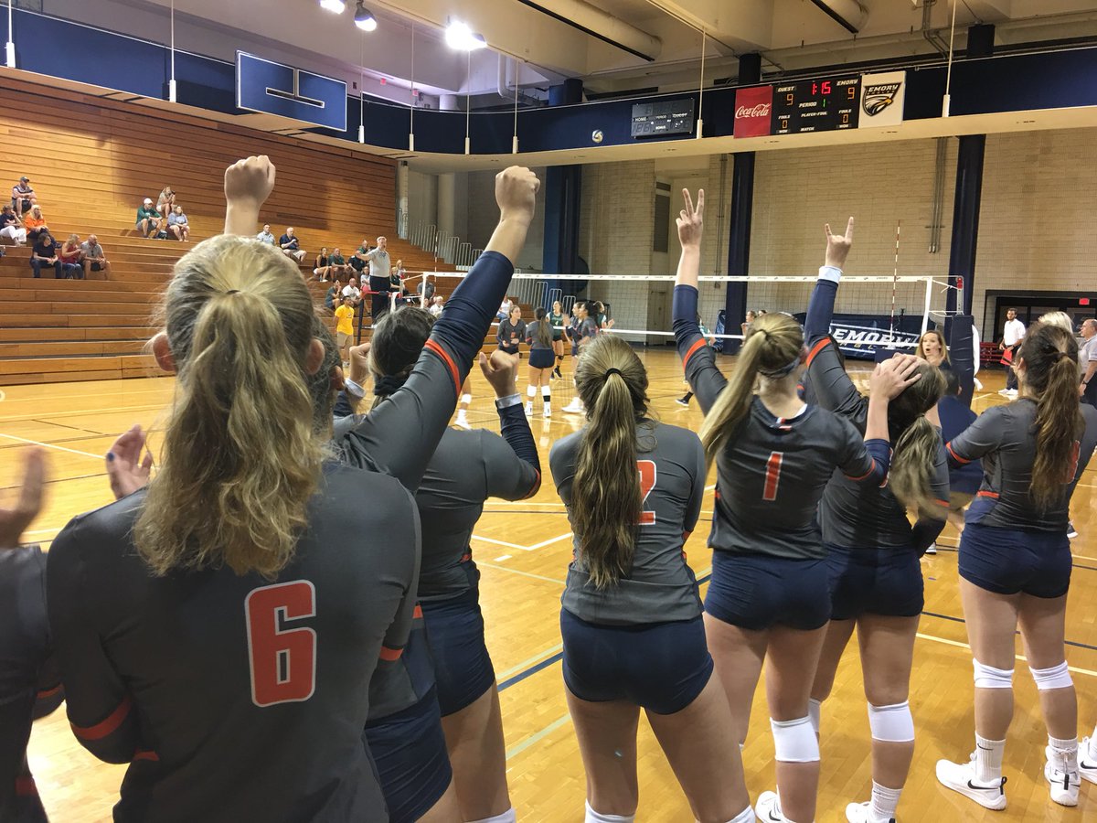 Finish in 4...that’s how the Big Dog eats!! Way to battle @uttyler_vball and take the first match!! #RiseUp #PositiveDog #StrongandCourageous
