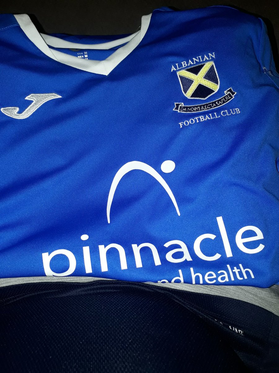 1XIAlbanian's tweet photo. We take on @IBAlbion in a preseason game tomorrow at @CollegeNELondon Enfield Campus, 2.45pm ko.
#freshfaces #Momentum 

Unveiling the new 18/19 home kit.
@PinnacleFH @George_Pinnacle @Ant_Pinnacle @JomaSport @TSCTeamwear https://t.co/kX5COCknbs