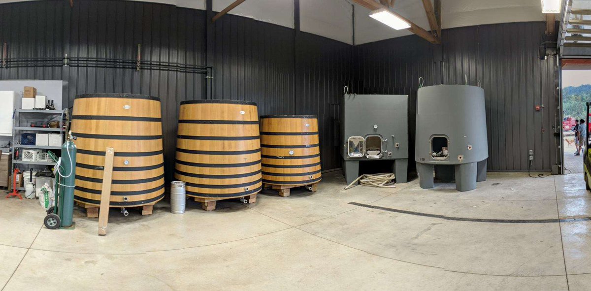 Happy #LaborDay2018 everyone #metrorigging #rigging Jeff, Chip and Brian putting in a concrete wine tank #oregonwineries