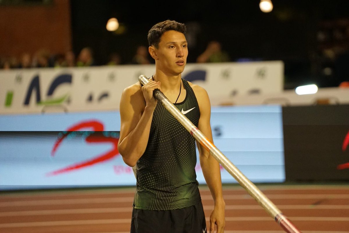 morgunov pole vault
