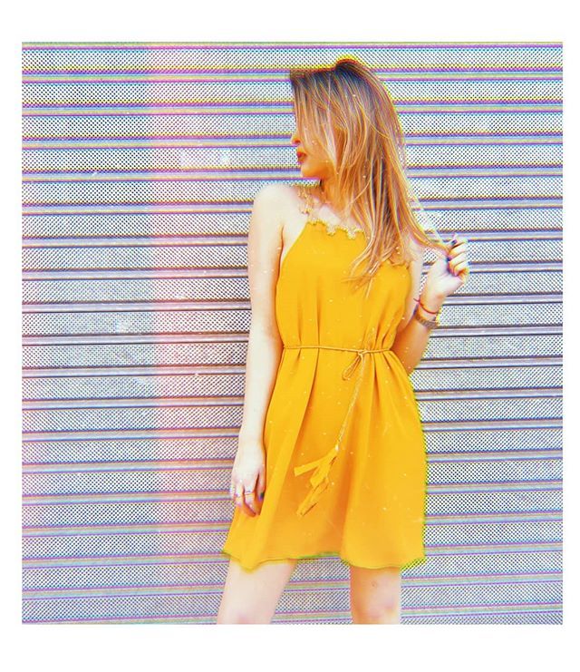 cecibalcarce's tweet photo. 🌻 And it was all yellow☀️ #Vestido ALMA💛💛 Disponible en el local #MariaBritos💛 https://t.co/MhM6ODiPJ1 https://t.co/O8BYF5o2He