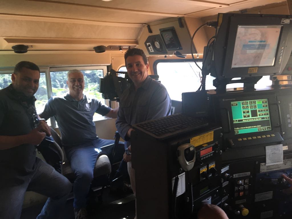 ReporterBilo's tweet image. Confira a reportagem que fizemos p/o @jornaldarecord sobre o único trem que leva passageiros em viagem de longa distância no Brasil. Imagens incríveis. 
noticias.r7.com/jornal-da-reco…