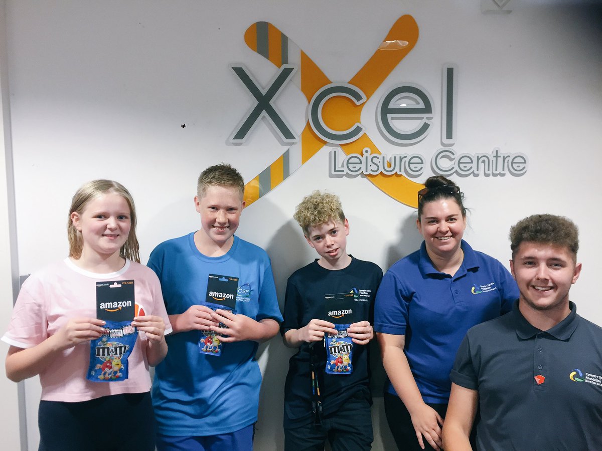 WendyJCSF's tweet photo. Well done Goswim #Xcelteam great work tonight & thanks to the 3 young volunteers your hard work is appreciated @cvlifenews @Laurawilliams_2 https://t.co/8DeBPyzlfL