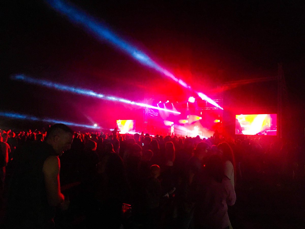 iwcponline's tweet photo. @professorgreen killing it at @FairweatherFest tonight 🎵💫 https://t.co/EGvPgrPUUJ