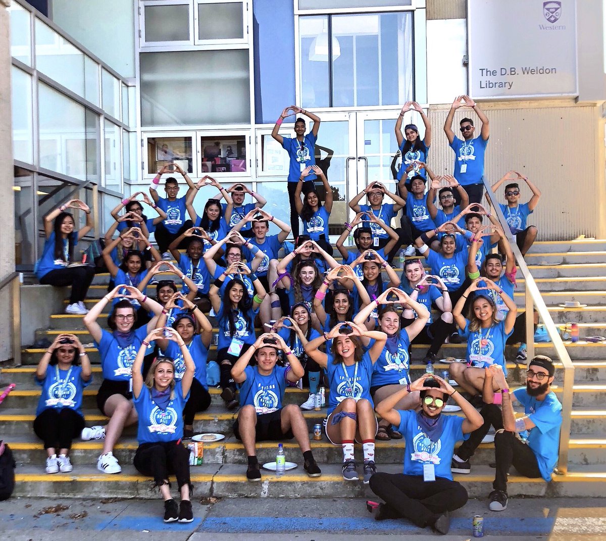 ontario_hall's tweet photo. “O” so ready for MOVE-INS #2daysleft #ohallsophs #ocelots #hereusroar #oneheartonehome #clubweldon #sowhatdontyaknowwheredoiliveontario #ohallisohotrightnow #westernrezlife https://t.co/EDN7CiGz9L
