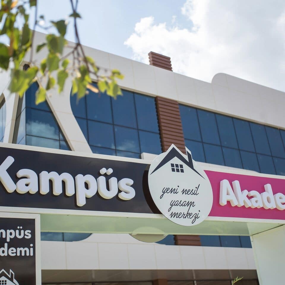 Sakarya Üniversitesi'ni kazanmiş olmanizdan dolayi tebrik ederiz

kampusakademikizyurdu.com

 Rezidance konforunda olup üniversiteye 5 dakika mesafededir.
Sinirli sayida kontenjan kalmiştir.
Sitede yer alan iletişim numarasindan iletişim kurup  öncelikli olun..

<a href="/Nnocturnne/">Kamil Wałcerz</a>