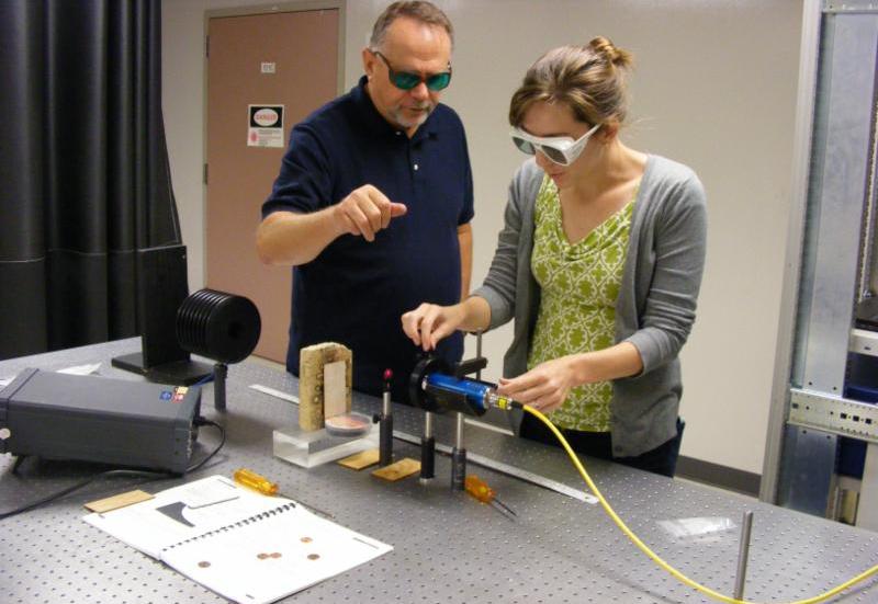 OPTEC_Center's tweet photo. Now Open - Optics Photonics &amp; Lasers Online Faculty Development Course https://t.co/BesFARTLLZ https://t.co/0UntPKZczO