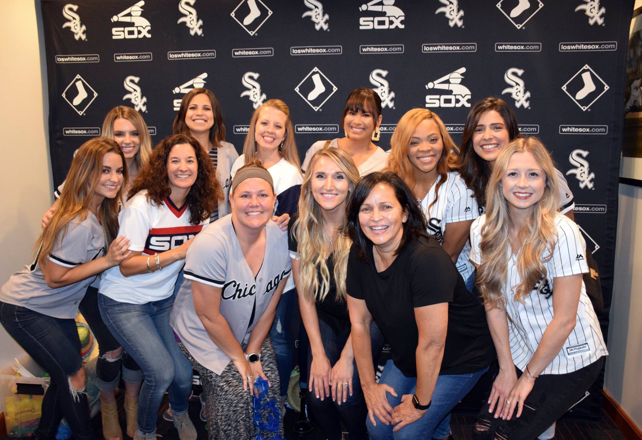 White Sox Charities on X: Last night @whitesox wives hosted 30 girls from  @MercyHome for a fun night at the ballpark. And it wasn't just a baseball  game - the night included