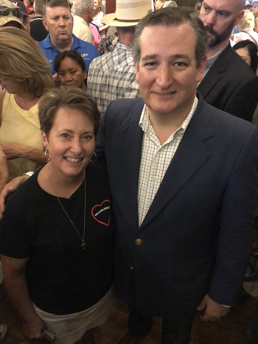 tdcarriker's tweet photo. Thank you @tedcruz for supporting states rights to enact medicinal cannabis laws! Know our freedom remains restricted so long as cannabis remains a schedule 1 drug. Plz give us full medical freedom and press for rescheduling. #TXMamma https://t.co/MlM88kGSSE