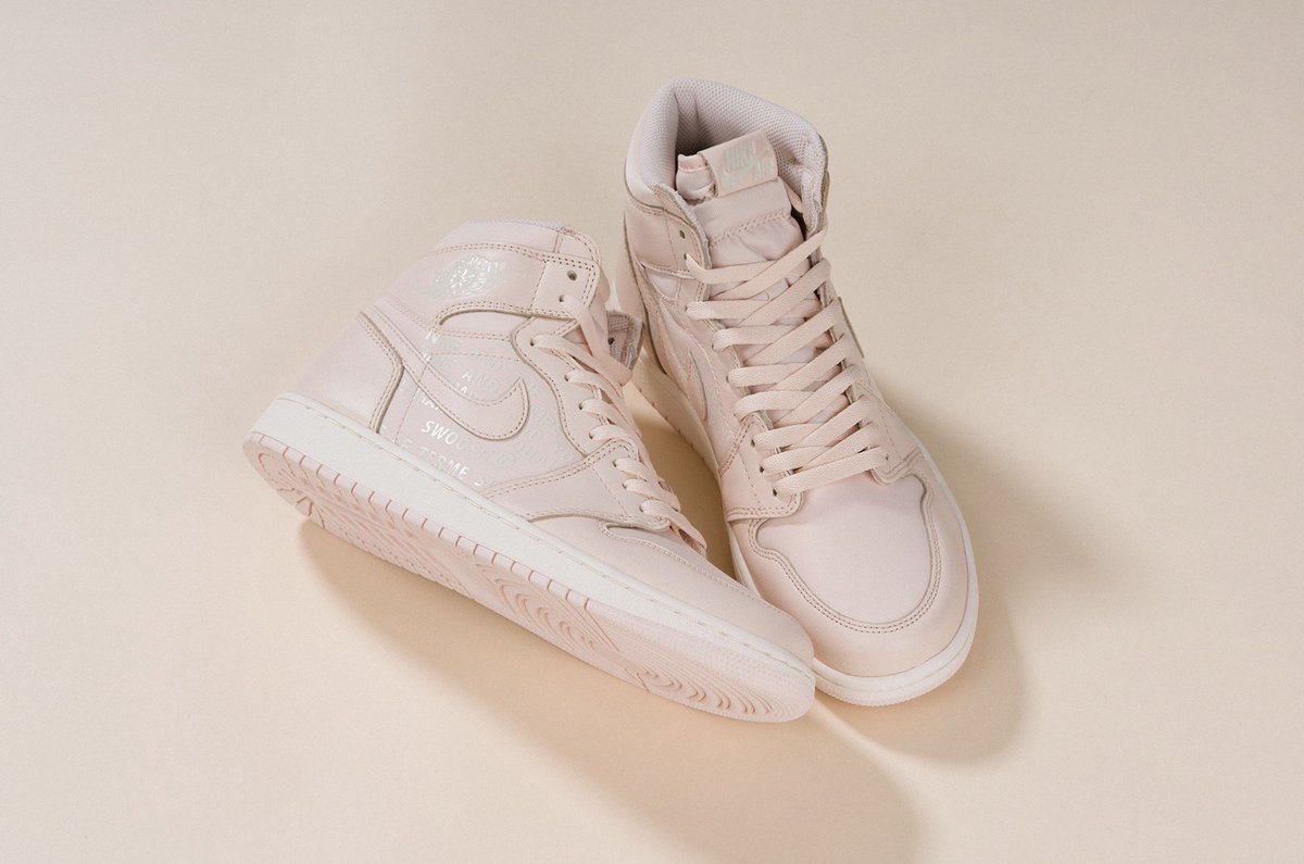 thesolesupplier's tweet image. Jordan 1 High Guava Ice
Almost LIVE at END. Clothing!

Link &amp;gt; bit.ly/2opXYvB