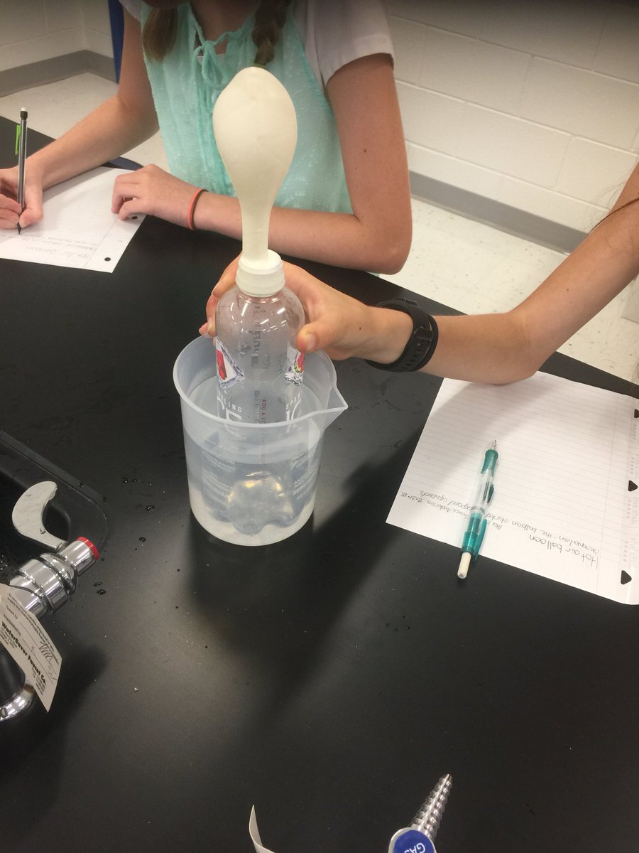 dentons4's tweet image. Finished up the week with a great activity of thermal energy! These kids are amazing! Love every minute! #HAWKS #ScienceandEngineeringPractice