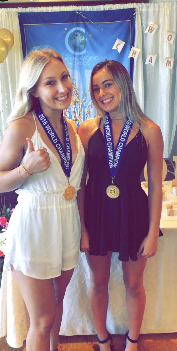 sofia_angelo7's tweet image. love them💛