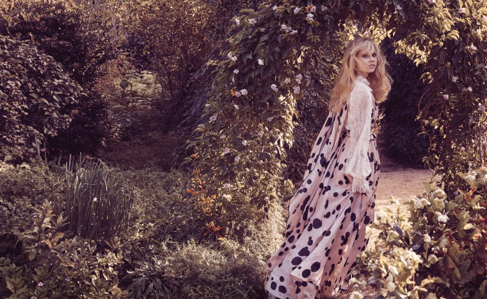 AngourieRiceFan's tweet photo. Angourie Rice (@angourierice) for Jones Magazine https://t.co/B1ejhmqVyP