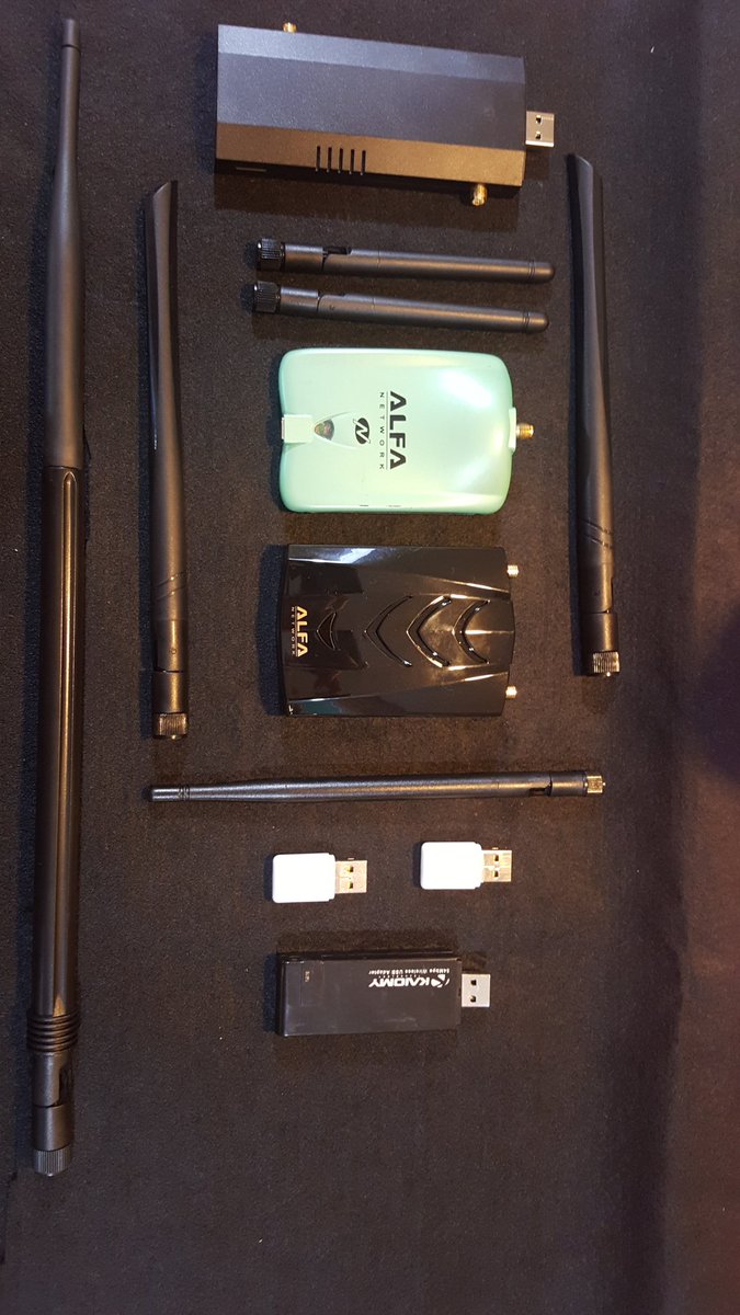 ericktedeschi's tweet photo. Some of my "tools" #wifipentesting https://t.co/rWWV7SvJix