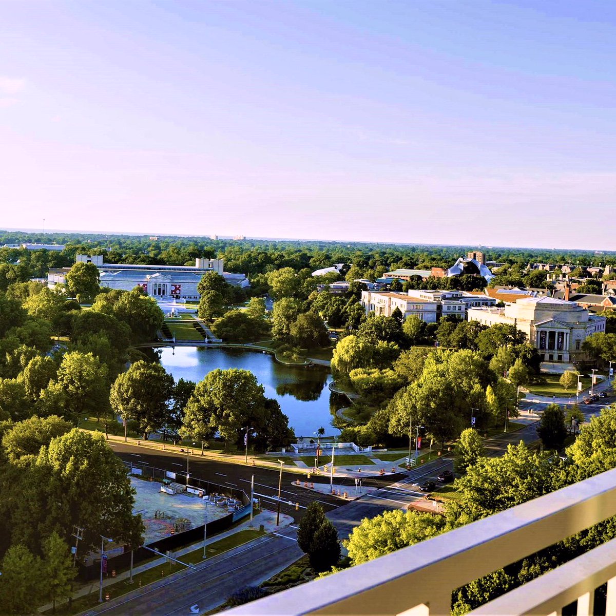OneUCircle's tweet photo. Beautiful views from #OneUCircle. https://t.co/NT9XVBPwyA
