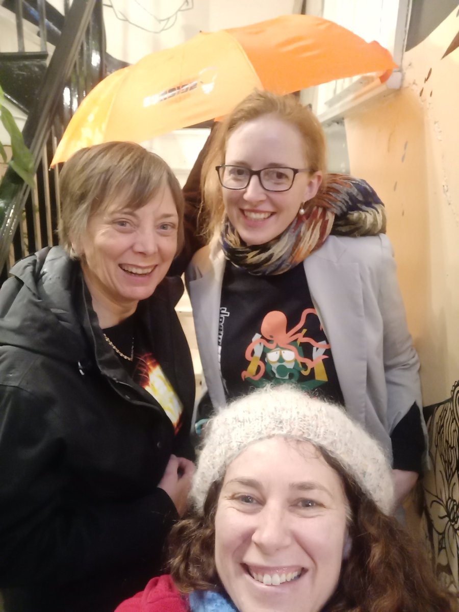 AS_Para's tweet photo. The wonderful #scienceweek team from #FederationUni and @AS_Para @FedUni_STEM delivered #ParasiteParadise hands-on science activities at the #BallaratArtGallery last week #thatsawrap https://t.co/ew7rkwBhhg