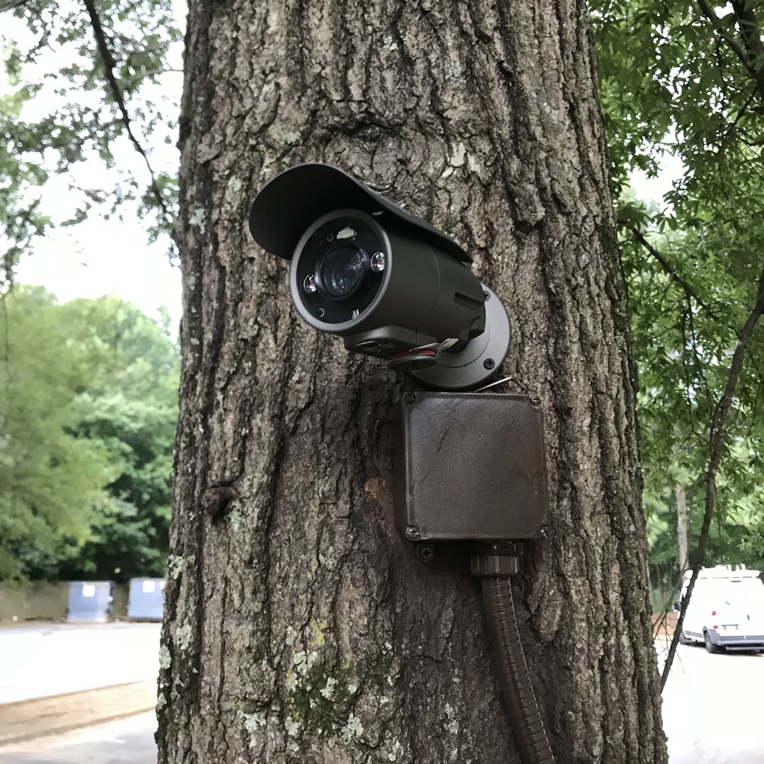 Another Atlanta apartment building was getting complaints about security issues out by the dumpsters, so we helped them secure the area with low light security video and some stealth camera installs. #apartmentsecurity buff.ly/2vQGDjT