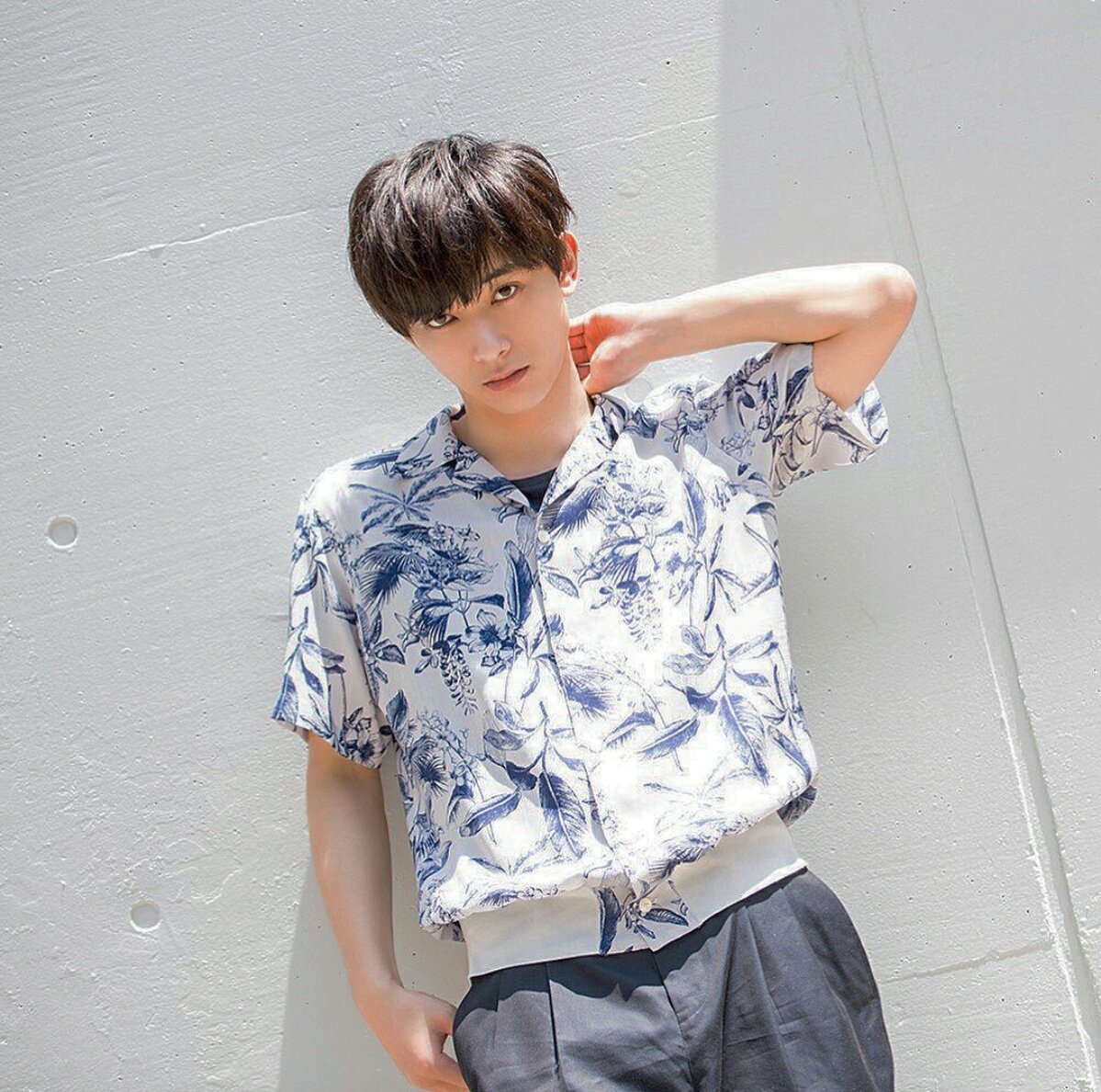 dish724's tweet photo. 吉沢亮めっちゃカッコイイんだけど😍 https://t.co/PIEkrZlODu