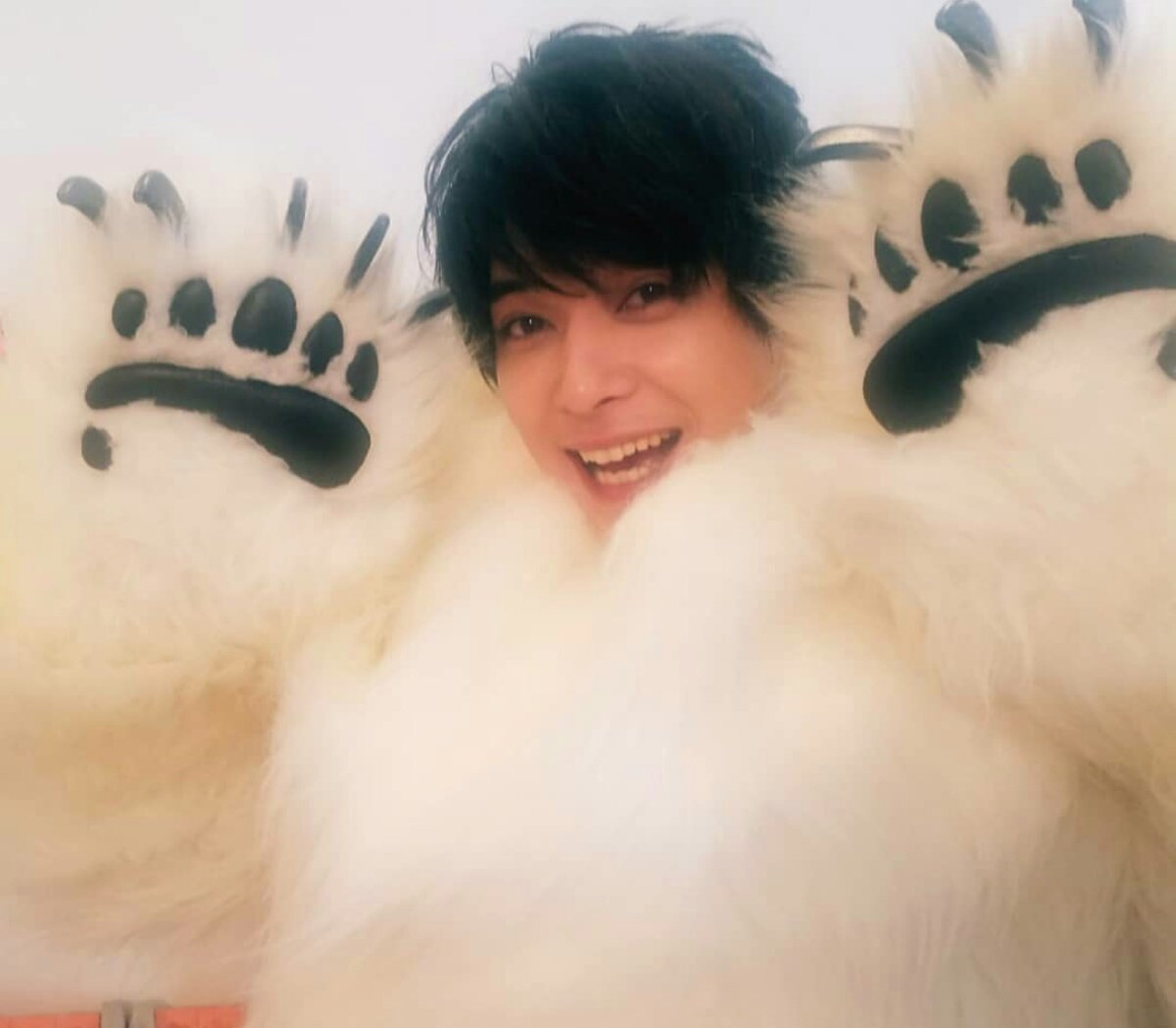 dish724's tweet photo. 吉沢亮めっちゃカッコイイんだけど😍 https://t.co/PIEkrZlODu