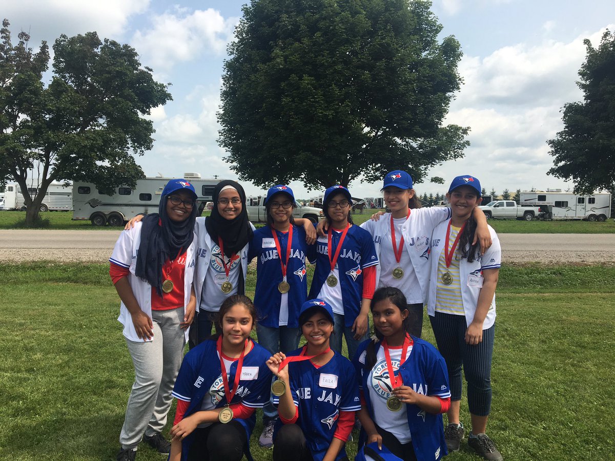 YJS_wsncc's tweet photo. #girlsatbat @JaysCare #ALLSTARS https://t.co/vRqBghgYTP