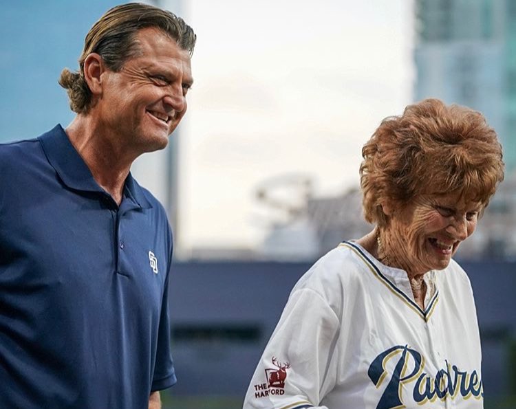 Trevor Hoffman on X: Can't put into words how special this weekend was for  me and my family. Thank you @Padres fans for celebrating with us.   / X