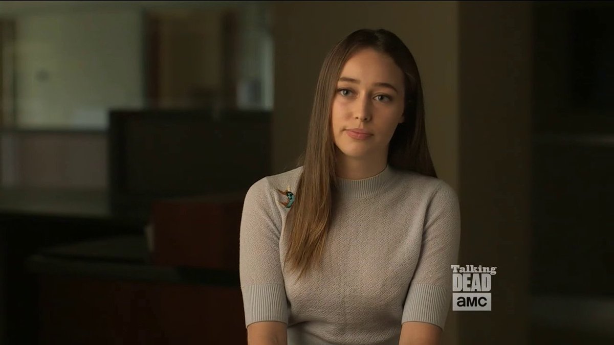 theDebnamNews's tweet image. Alycia during her “Inside the Episode” interview #FearTWD