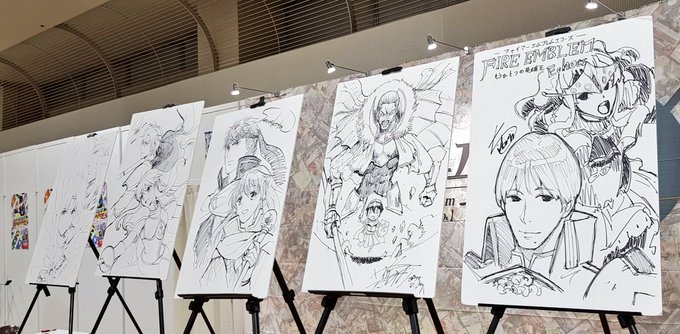 From the live drawing area ?? Today's artists were Mrs. Senri Kita and Mr. Daisuke Izuka 