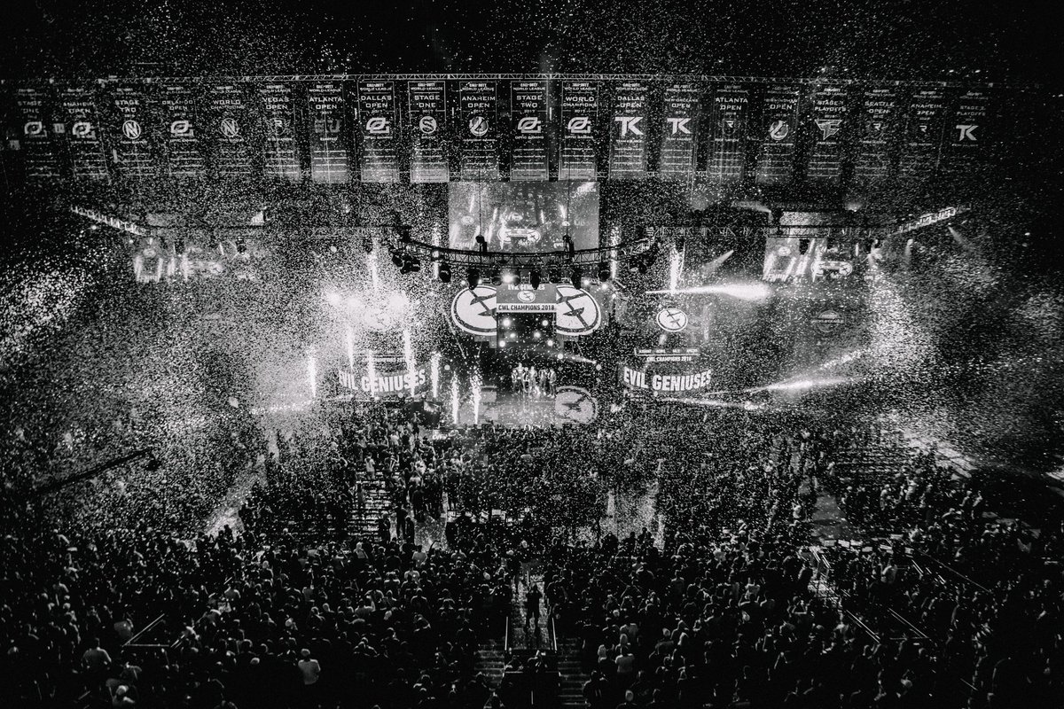 MrAdamAp's tweet photo. Congratulations Evil Geniuses! GG @CODWorldLeague @MLG 

Photo credit @BrouderMedia https://t.co/eijldlSEoY