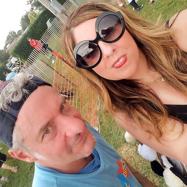 TheMinkIsMe's tweet image. It Was So Amazing To Meet News  Reporter @rickleventhal At The @artistsandwritersgame!⚾ @foxnews @danspapers @thebigfatjoeyshow @am1240wgbb #caborvc #upshow #thebigfatjoeyshow #eastend #hamptons #easthampton #charity #softball #artist #writers #amazi… ift.tt/2Poe1Xe
