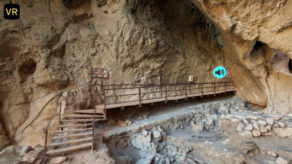 512tech's tweet photo. ICYMI: Austin's @FarbridgeCo is bringing digitized historical sites to VR / AR for groups like @smithsonian. Read about the company in our Startup Spotlight. #atxtech #startups #512tech #austintech #vr #ar #mixedreality https://t.co/b1EMzJ31yH https://t.co/85UMktzjnx