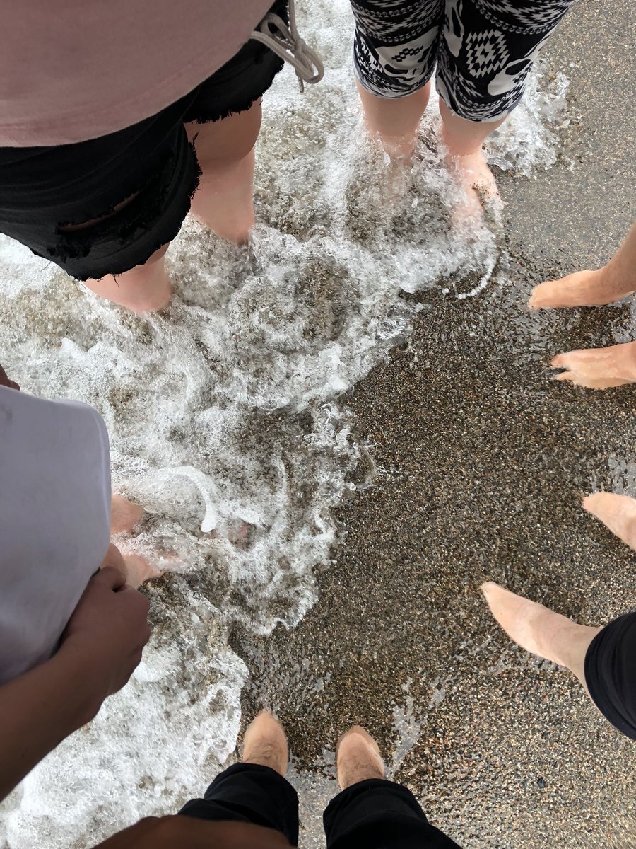 We had to make sure we touched the water of Lake Superior before hearing back to Ottawa. #clay2018 #saultstemarie #lakesuperior #LYO