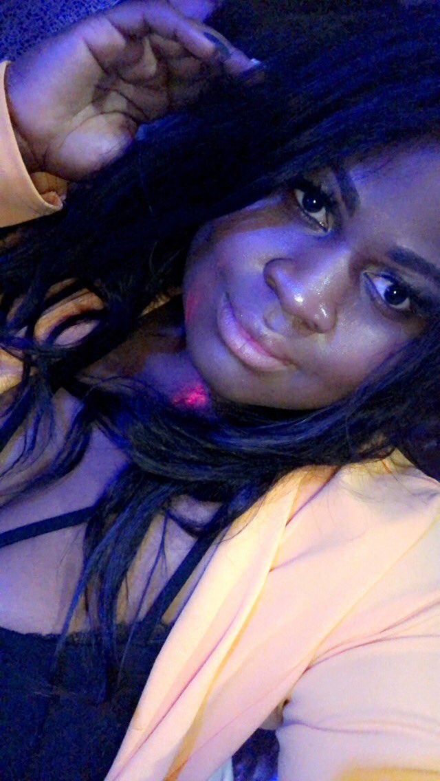 TabethXo's tweet photo. #30th #birthday #boohoo #melanin #yeg #badandboojee #diva https://t.co/uPn7Gk2yGZ