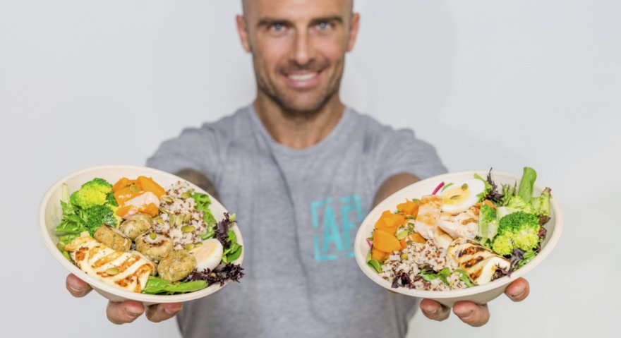 SumoSalad's tweet photo. Practice mindful eating over a delicious Commando Bowl, developed with@CommandoSteve and packed with goodness.   Available for a limited period at your local SumoSalad  https://t.co/1ygNG76tBE https://t.co/a3vzRbAhN2