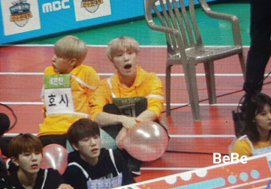 Bebe_990211's tweet photo. 180820
리본 휘리릭 하는 거 보고 놀랐쏘ㅠㅠㅠㅠㅠㅠㅠㅠㅠ
#세븐틴 #디노 #이찬 https://t.co/XF9ITNTGsM