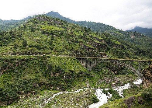 captainkohli_'s tweet photo. "Potato farming", Tandi, Spiti https://t.co/2iSq8PvjBK #experience  #PriyankaNickEngagement #TehelkaMagazine #ttot https://t.co/mheQ3n5Ies