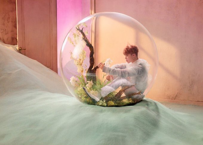 min_jihyung's tweet photo. IDOL
or
I’m drown of love;
#AnswerIn3days #ANSWER_Tracklist https://t.co/Vpq9uK8YIm