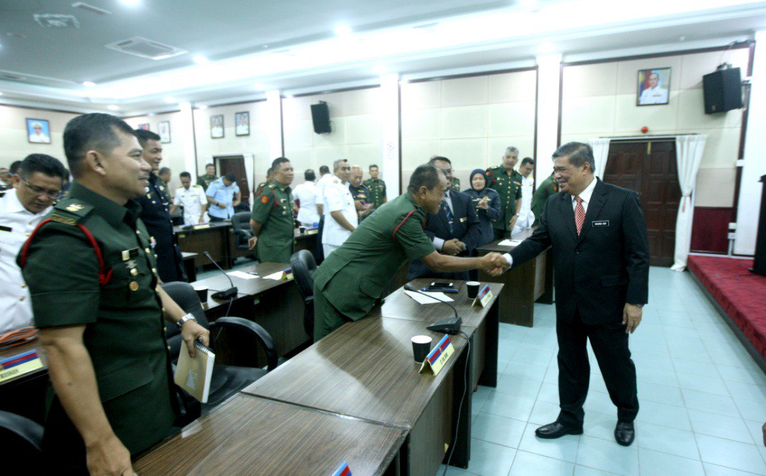 MSabu_Official's tweet photo. Menyampaikan ucaptama kepada penuntut kursus Maktab Pertahanan Angkatan Tentera (MPAT) di MPAT pagi ini. https://t.co/TKxLZ5DqWv